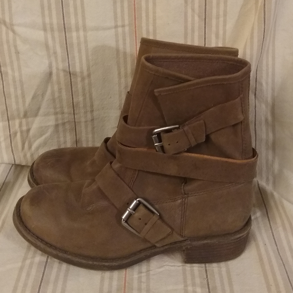 Lucky Brand boots